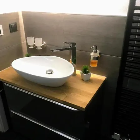 Salzhausblick Business - Zentrale Lage Am Salzhaus - Mwst-rechnung Verfügbar Apartamento *