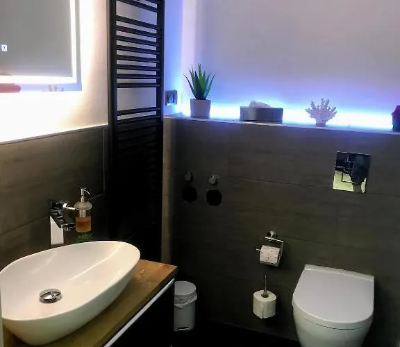 Salzhausblick Business - Zentrale Lage Am Salzhaus - Mwst-rechnung Verfuegbar تسيتاو