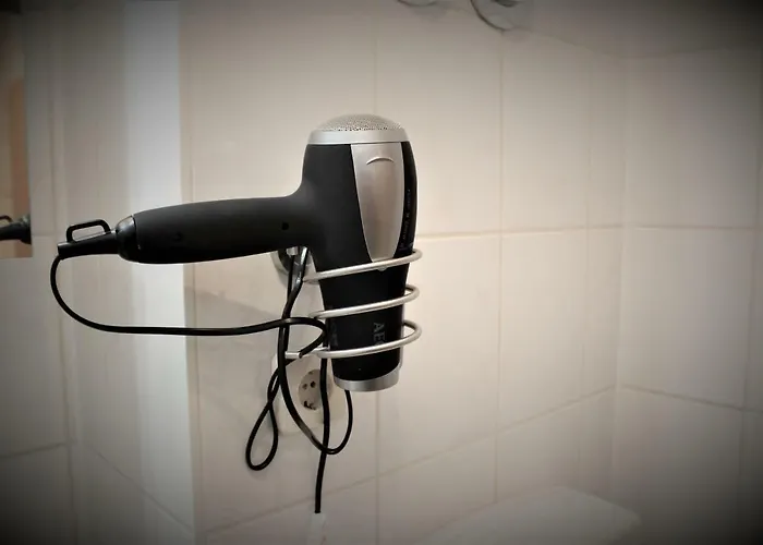 Salzhausblick Business - Zentrale Lage Am Salzhaus - Mwst-rechnung Verfuegbar شقة *